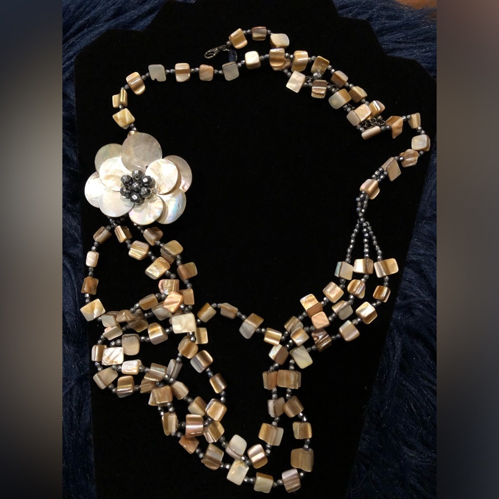 Cookie Lee Shell Beaded 3 Layer Necklace Vintage … - image 1